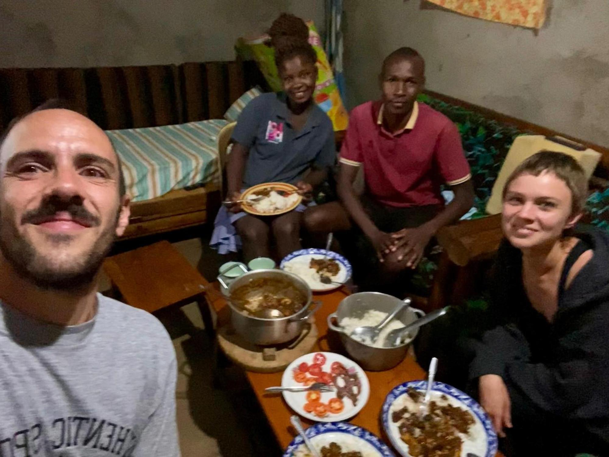 KapchorwaSipi Backpackersアパートメント エクステリア 写真